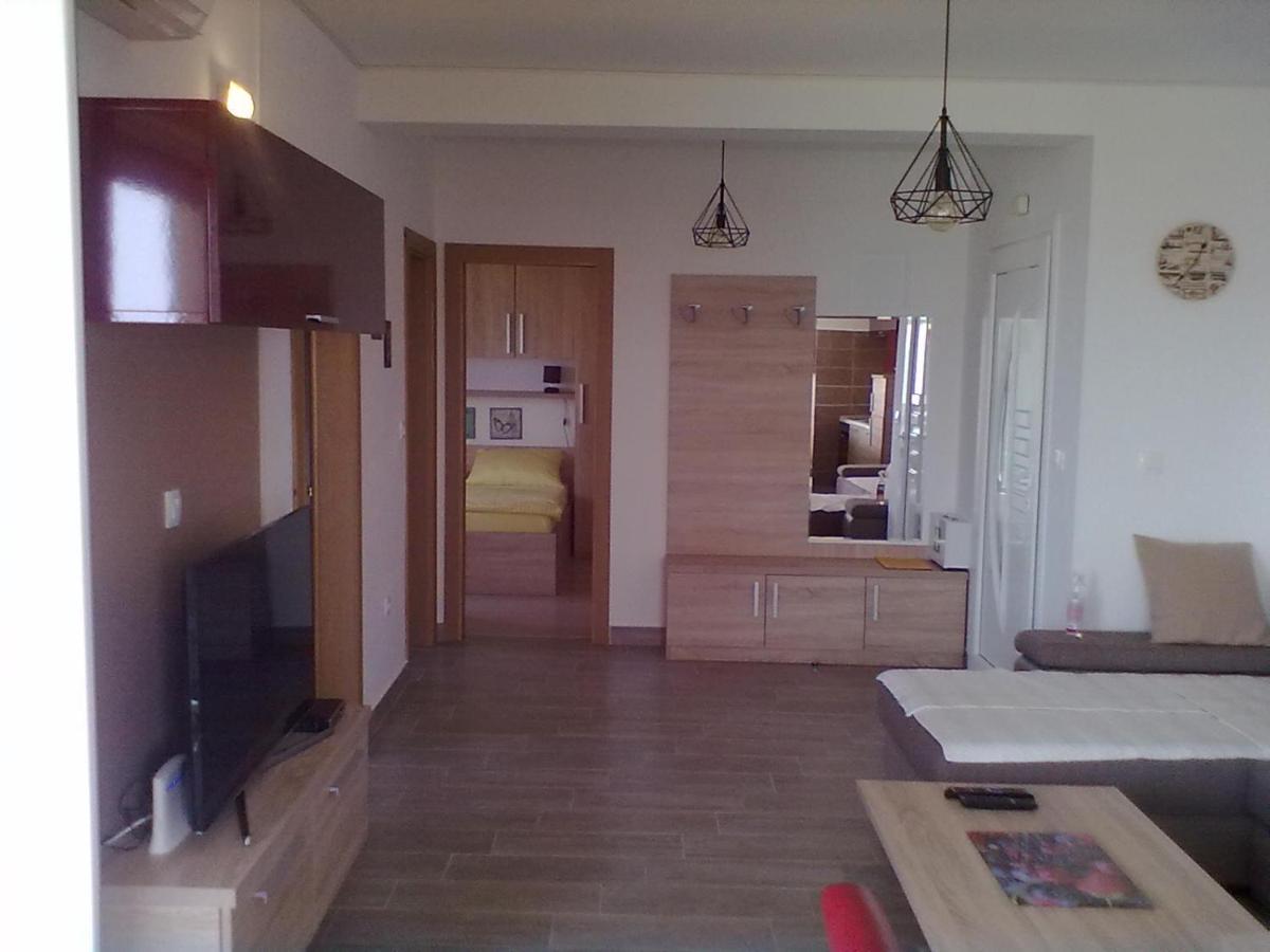Apartman Mihalj Zadar-Rtina Miletici 外观 照片