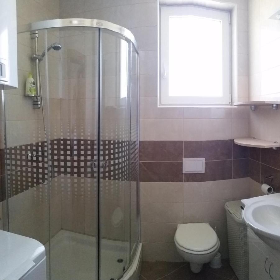 Apartman Mihalj Zadar-Rtina Miletici 外观 照片